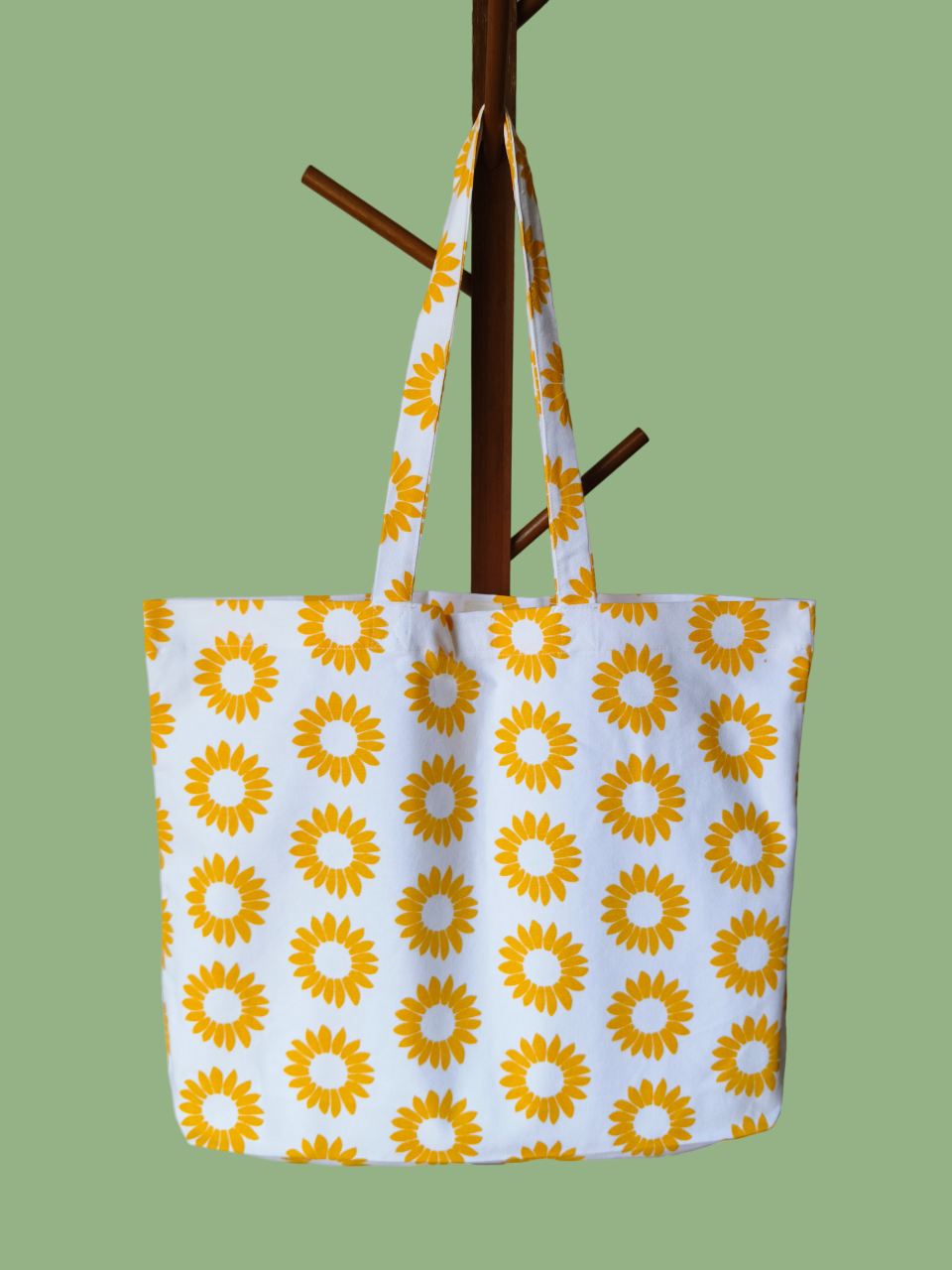 TOTE BAGS
